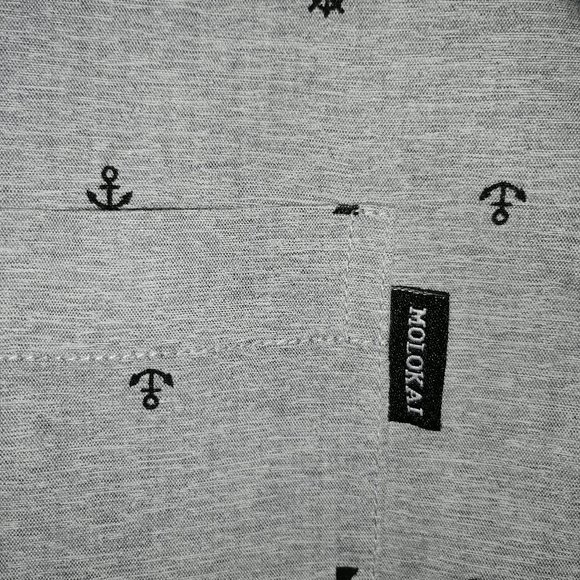 Men's Molokai Surf Co. Short-Sleeved Shirt Anchor Design, Size L, Gently Used - Picture 4 of 6